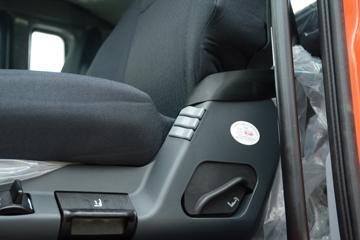 �й����� HOWO TX7�ؿ� 460���� 6X4 ǣ����(�߶�)(����)ͼƬ