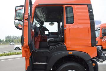 �й����� HOWO TX7�ؿ� 460���� 6X4 ǣ����(�߶�)(����)ͼƬ