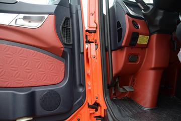 �й����� HOWO TX7�ؿ� 460���� 6X4 ǣ����(�߶�)(����)ͼƬ