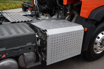 �й����� HOWO TX7�ؿ� 460���� 6X4 ǣ����(�߶�)(����)ͼƬ