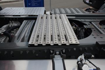 �й����� HOWO TX7�ؿ� 460���� 6X4 ǣ����(�߶�)(����)ͼƬ