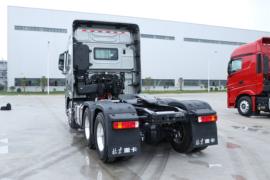 复兴&nbsp;牵引车外观                                                图片