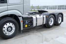 复兴&nbsp;牵引车底盘                                                图片