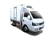 东风途逸 T5 1.6L 105马力 CNG 3.49米单排冷藏车(国六)(EQ5031XLC16NCAC)