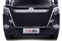 东风股份 御风V9+ 2023款 143马力 2.3T柴油 7座 手动后驱 中轴高顶 轻客(后双胎)