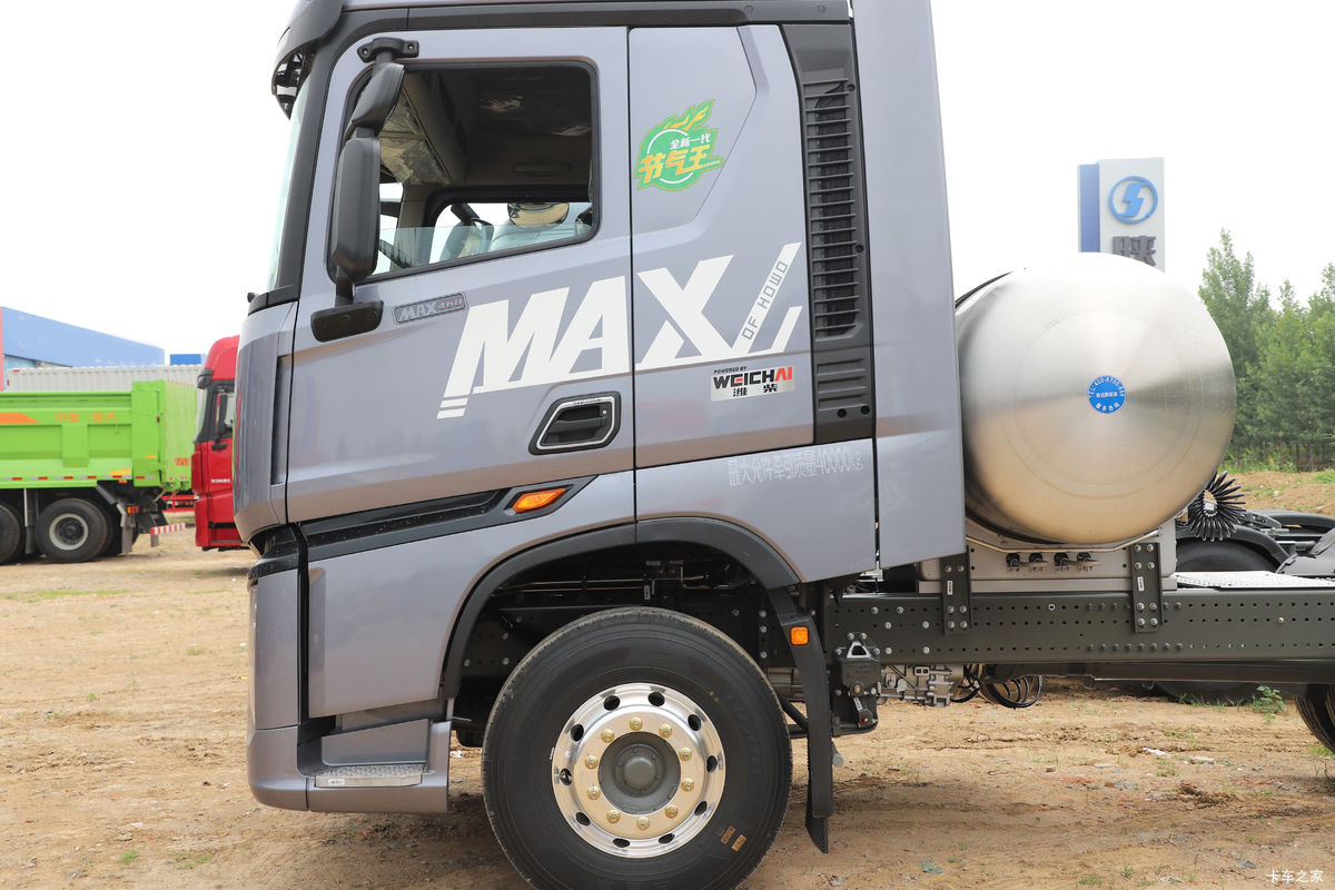 �й����� HOWO Max�ؿ� 460���� 6X4 LNGǣ����(����)���                                                