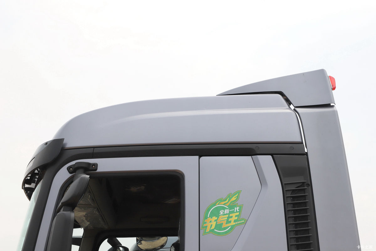 �й����� HOWO Max�ؿ� 460���� 6X4 LNGǣ����(����)���                                                