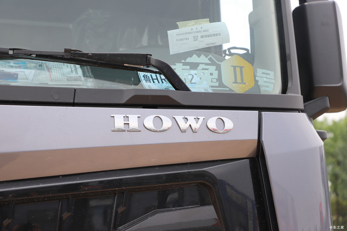 �й����� HOWO Max�ؿ� 460���� 6X4 LNGǣ����(����)���                                                
