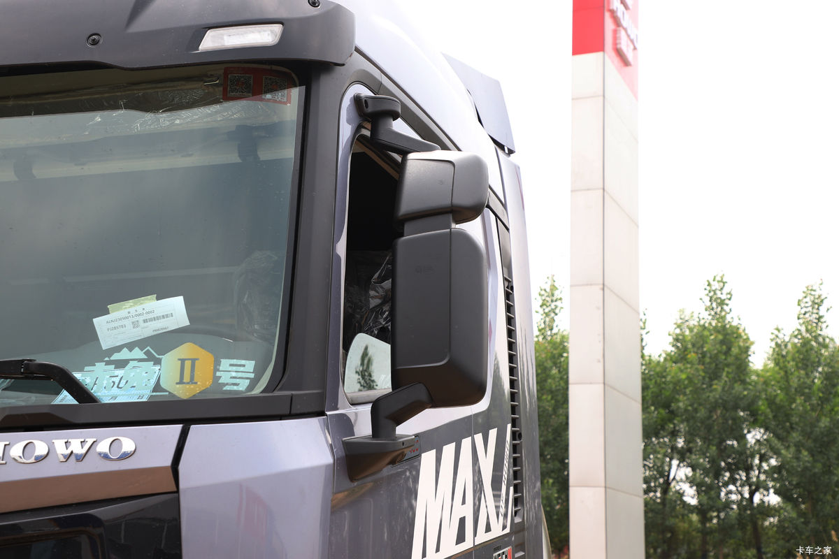 �й����� HOWO Max�ؿ� 460���� 6X4 LNGǣ����(����)���                                                
