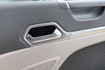 �й����� HOWO Max�ؿ� 460���� 6X4 LNGǣ����(����)(ZZ4257V424KF1L)ͼƬ