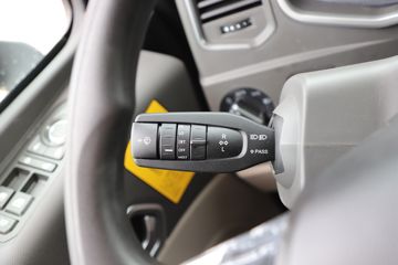 �й����� HOWO Max�ؿ� 460���� 6X4 LNGǣ����(����)(ZZ4257V424KF1L)ͼƬ