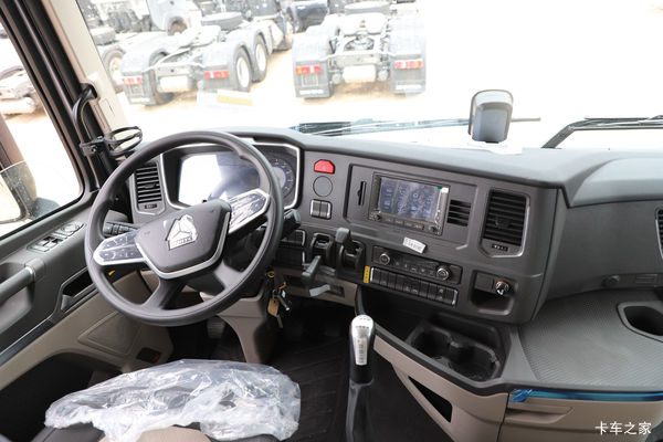 优惠4.19万 上海HOWO Max牵引车系列超值促销