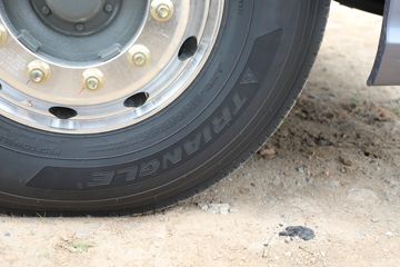 �й����� HOWO Max�ؿ� 460���� 6X4 LNGǣ����(����)(ZZ4257V424KF1L)ͼƬ