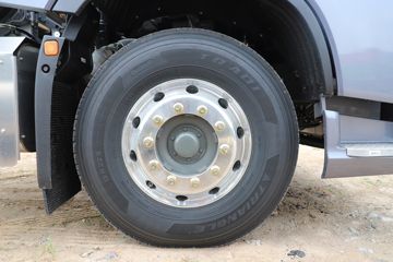 �й����� HOWO Max�ؿ� 460���� 6X4 LNGǣ����(����)(ZZ4257V424KF1L)ͼƬ