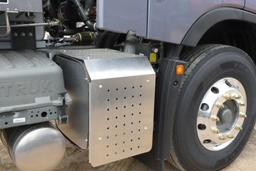 �й����� HOWO Max�ؿ� 460���� 6X4 LNGǣ����(����)(ZZ4257V424KF1L)ͼƬ