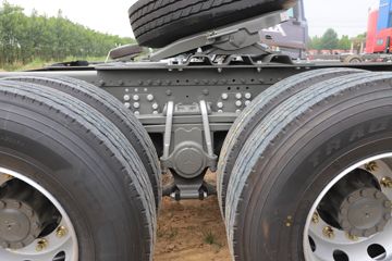 �й����� HOWO Max�ؿ� 460���� 6X4 LNGǣ����(����)(ZZ4257V424KF1L)ͼƬ