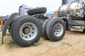 �й����� HOWO Max�ؿ� 460���� 6X4 LNGǣ����(����)(ZZ4257V424KF1L)ͼƬ