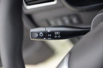  M1 1.6L 122  3.3׵ʽ΢()(BJ5031XXY5JV4-51)ͼƬ