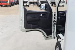 福田 祥菱M1 1.6L 122马力 汽油 3.3米单排厢式微卡(国六)(BJ5031XXY5JV4-51)