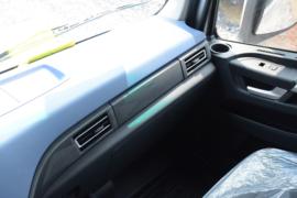 追梦&nbsp;牵引车驾驶室                                               图片