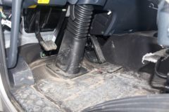 福田 欧航R系 240马力 4X2 6.8米栏板载货车(国六)(BJ1186VKPFK-1M)