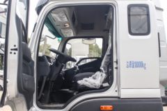 福田 欧航R系 240马力 4X2 6.8米栏板载货车(国六)(BJ1186VKPFK-1M)