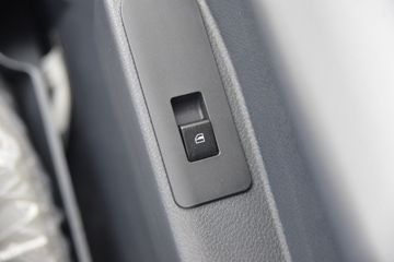 �й�����HOWO ����H 140���� 4.15�׵��Ų�դʽ�Ῠ(����)(ZZ5047CCYF3114F145)ͼƬ