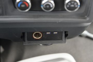 �й�����HOWO ����H 140���� 4.15�׵��Ų�դʽ�Ῠ(����)(ZZ5047CCYF3114F145)ͼƬ