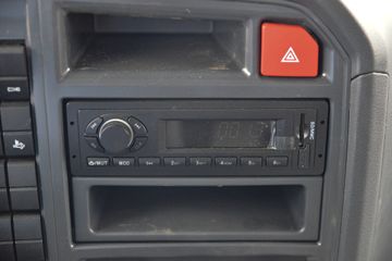 �й�����HOWO ����H 140���� 4.15�׵��Ų�դʽ�Ῠ(����)(ZZ5047CCYF3114F145)ͼƬ