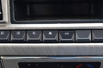 �й�����HOWO ����M 140���� 3.85���Ű������Ῠ(ZZ1047C3215F145)ͼƬ