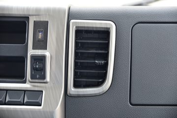 �й�����HOWO ����M 140���� 3.85���Ű������Ῠ(ZZ1047C3215F145)ͼƬ