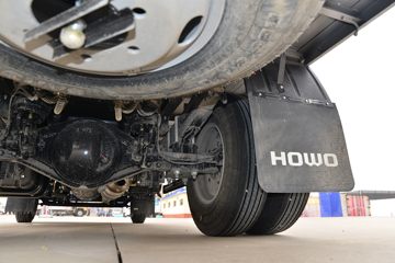 �й�����HOWO ����M 140���� 3.85���Ű������Ῠ(ZZ1047C3215F145)ͼƬ