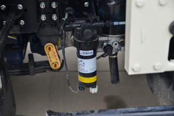 �й�����HOWO ����M 140���� 3.85���Ű������Ῠ(ZZ1047C3215F145)ͼƬ