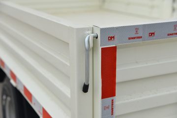 йHOWO M 140 3.85ŰῨ(ZZ1047C3215F145)ͼƬ