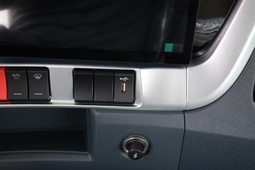 �������� ����H7�ؿ� ������ 520���� 6X4 AMT�Զ���ǣ����(����)(LZ4252H7DC1)ͼƬ