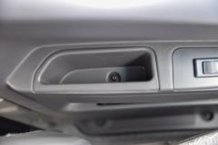 欧铃汽车 S1系列 115马力 3.37米排半栏板轻卡(国六)(ZB1041KDD6L)