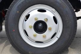 小宝马&nbsp;自卸车底盘                                                图片