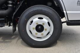 小宝马&nbsp;自卸车底盘                                                图片