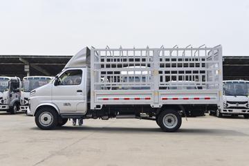 ŷ������ ����F3 1.6L 122���� ���� 3.3�׵��Ų�դʽ΢��ͼƬ