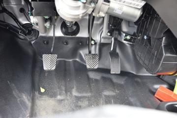 ŷ������ ����F3 1.6L 122���� ���� 3.3�׵��Ų�դʽ΢��ͼƬ