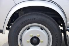 欧铃汽车 锋锐F3 1.6L 122马力 汽油 3.3米单排仓栅式微卡(ZB5030CCYDDD3LA)