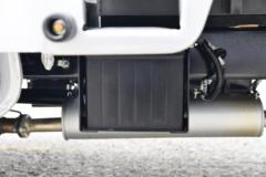 欧铃汽车 锋锐F3 1.6L 122马力 汽油 3.05米双排仓栅式微卡(ZB5031CCYDSD7LA)