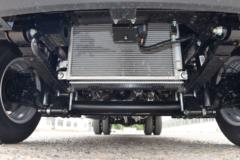 欧铃汽车 锋锐F3 1.6L 122马力 汽油 3.05米双排仓栅式微卡(ZB5031CCYDSD7LA)