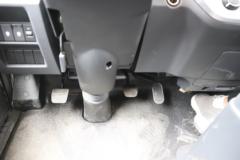 东风 凯普特星云K6-L 舒适版 150马力 4.17米单排厢式轻卡(国六)(EQ5046XXY8CD2AC)