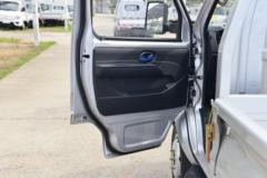 欧铃汽车 锋锐F3 1.6L CNG 105马力 3.3米单排栏板小卡(国六)(ZB1035DDD3L)