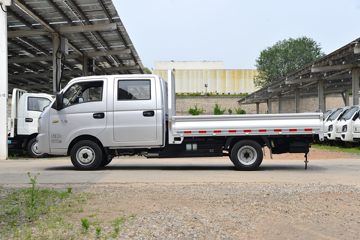 ŷ V5 1.6L CNG 105 3.01˫΢()(ZB1035VSD5L)ͼƬ