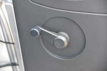 ŷ������ V5 1.6L CNG 105���� 3.01��˫������΢��(����)ͼƬ