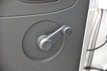 ŷ������ V5 1.6L CNG 105���� 3.01��˫������΢��(����)ͼƬ