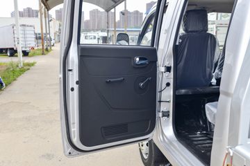 ŷ������ V5 1.6L CNG 105���� 3.01��˫������΢��(����)ͼƬ