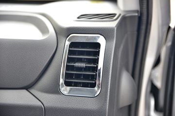 ŷ������ V5 1.6L CNG 105���� 3.01��˫������΢��(����)ͼƬ